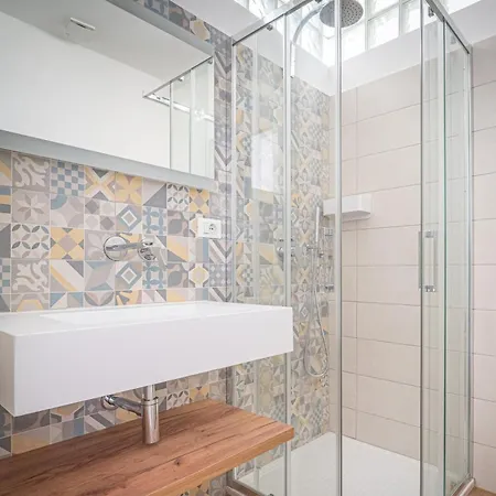 Blue Miracle Lägenhet